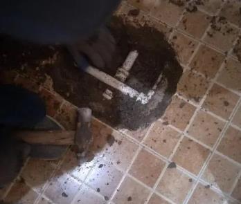 沅陵卫生间漏水维修公司为您分享下卫生间渗水如何处理及注意事项